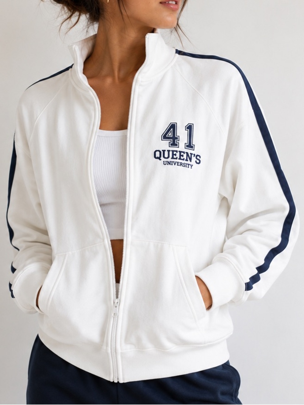 Queens University Track Jacket White Navy Full Zip XL